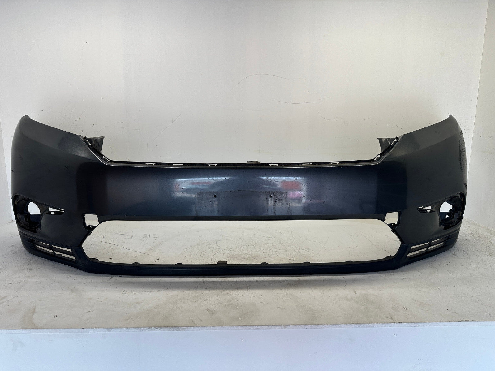 Front Bumper Cover Gray 2011 2012 2013 Toyota Highlander 52119-0E120 OEM