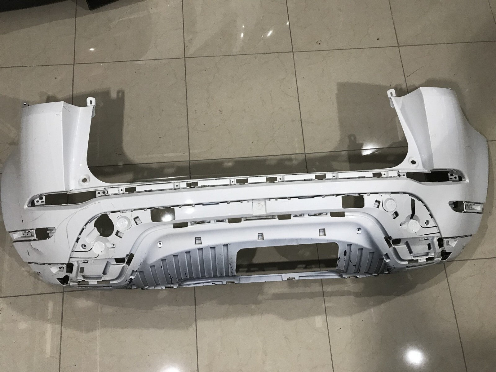Rear Bumper Cover Labd Rover Range Rover Evoque R Dynamic 2020 50143728 OEM