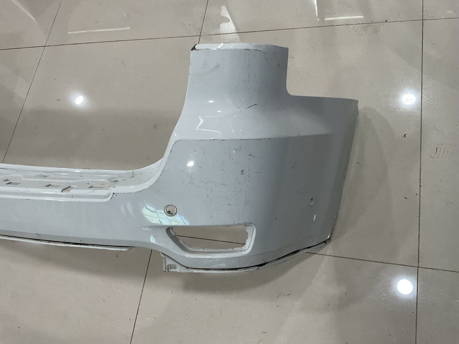 Rear Bumper Cover White Jeep Grand Cherokee 2014-2015 CAPA