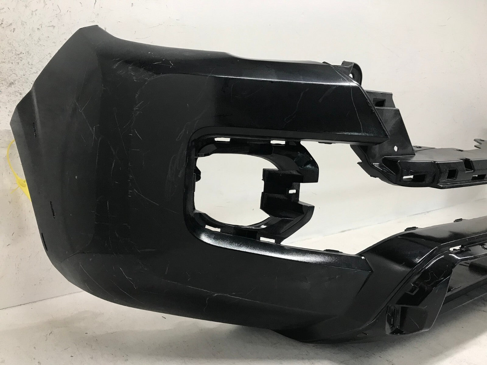 Front Bumper Cover Black 2016 2017 2018 Toyota Tacoma SR/SR5/Limited CAPA