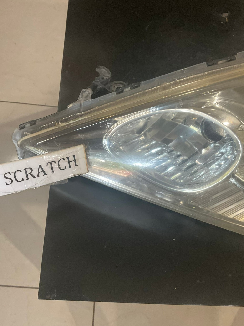 Headlight Left Driver LH 2010 Honda Fit Sport CAPA