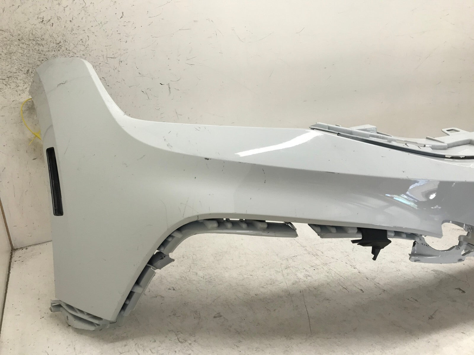 Front Upper Bumper Cover White 2022-2023 Volkswagen Tiguan S/SE 5NN807217-AK OEM