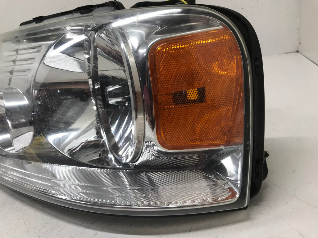 Headlight Damaged Left LH Driver 2004-2008 Ford F-150 7L3J-13006-A OEM