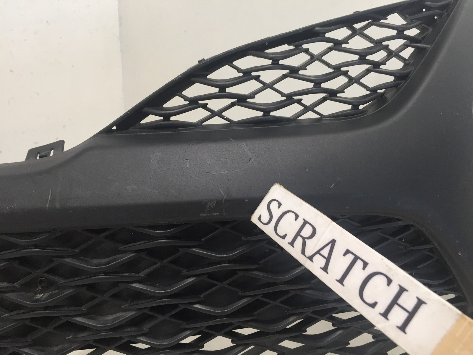 Grille Grill Toyota Camry SE XSE 2018 2019 53113-06140 OEM