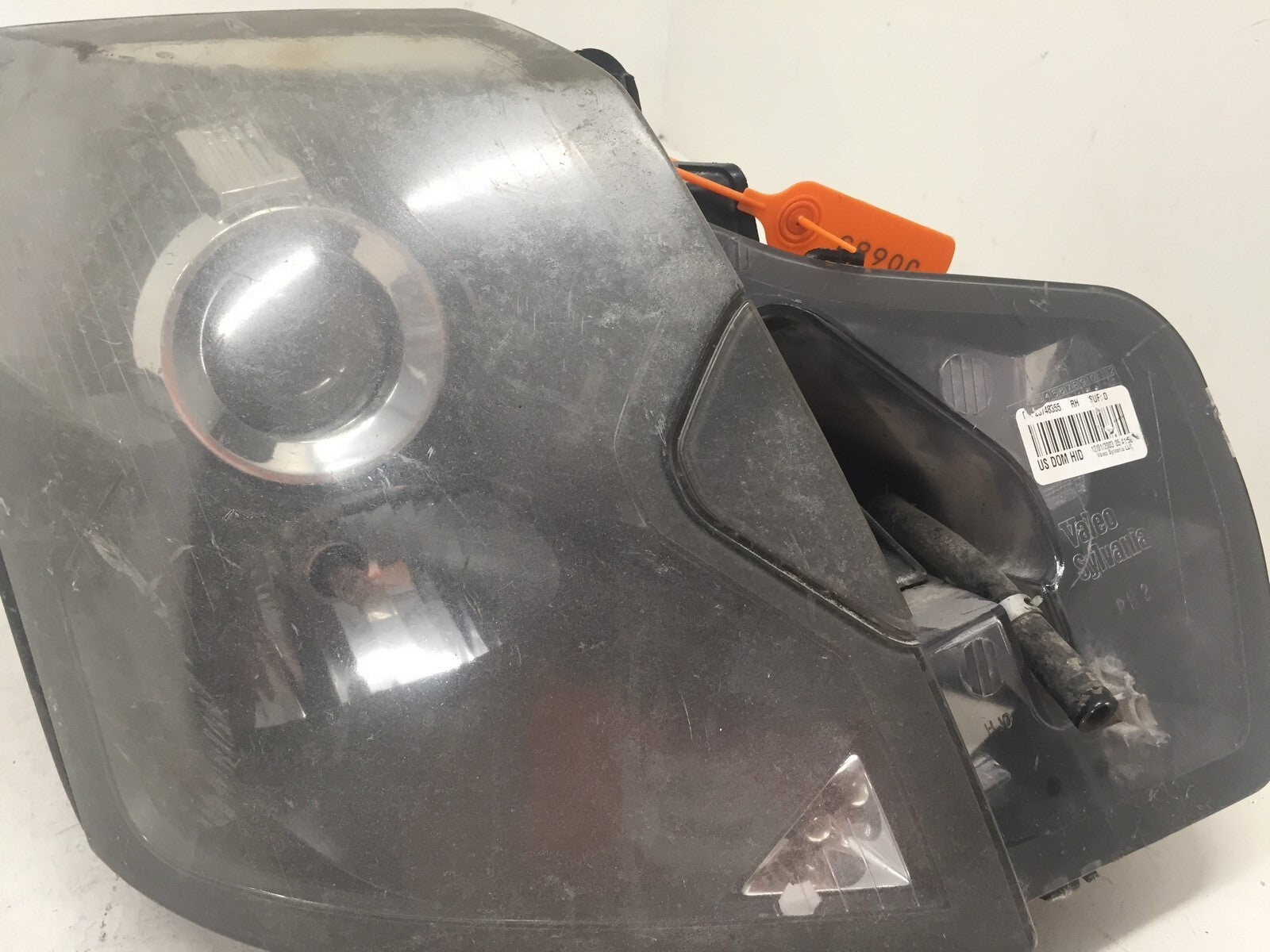 Headlight Damaged Headlamp Passenger Right RH Cadillac CTS 03-07 114-00708R OEM
