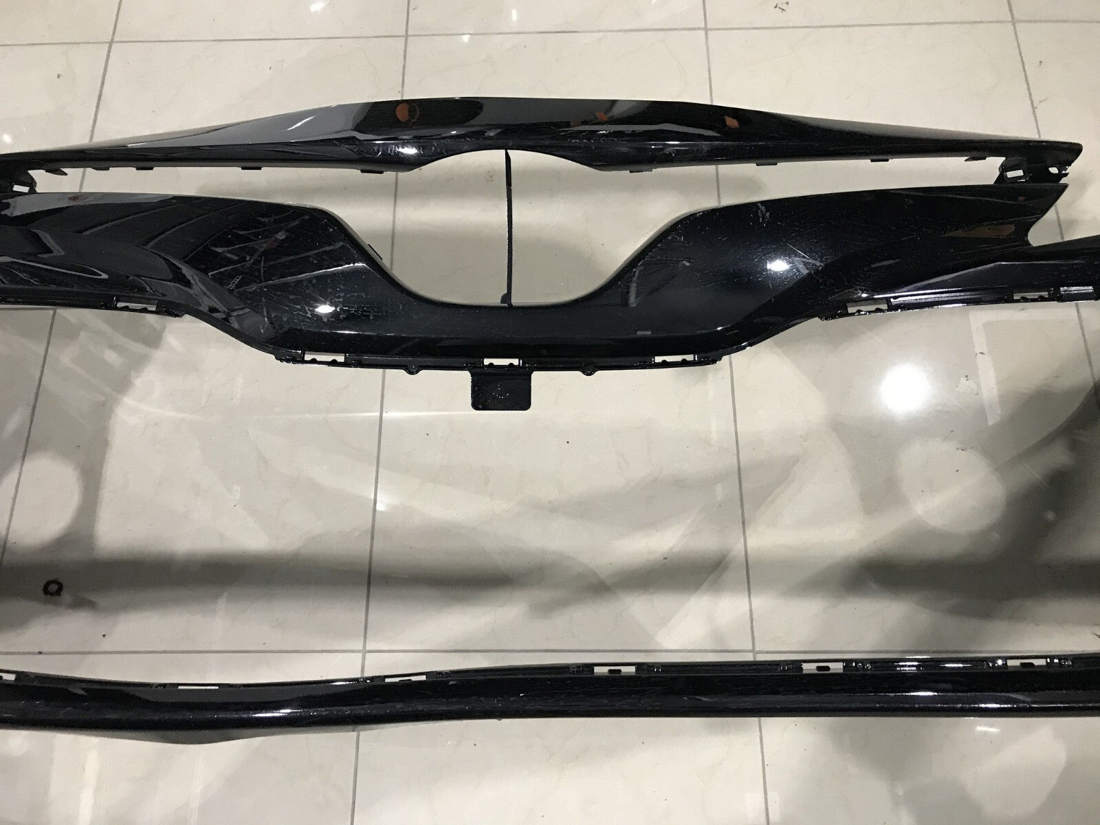 Front Bumper Cover Toyota Camry LE/XLE/Hybrid LE/Hybrid XLE 2018 52119-06D90 OEM