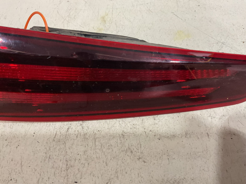 Tail light Damaged Left Driver LH 14-16 Nissan Rogue 08-315-1984L-F OEM