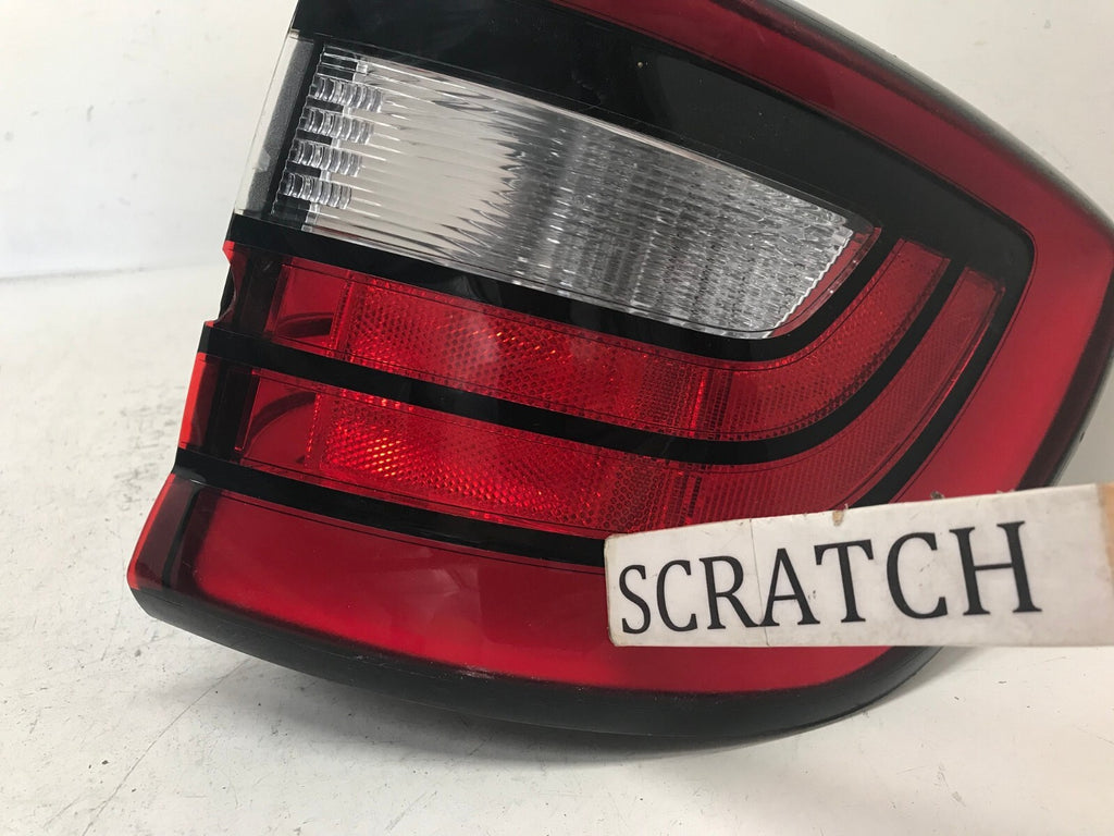 Tail light Damaged Right passenger RH 2014-2022 Dodge Durango 68272126AA OEM