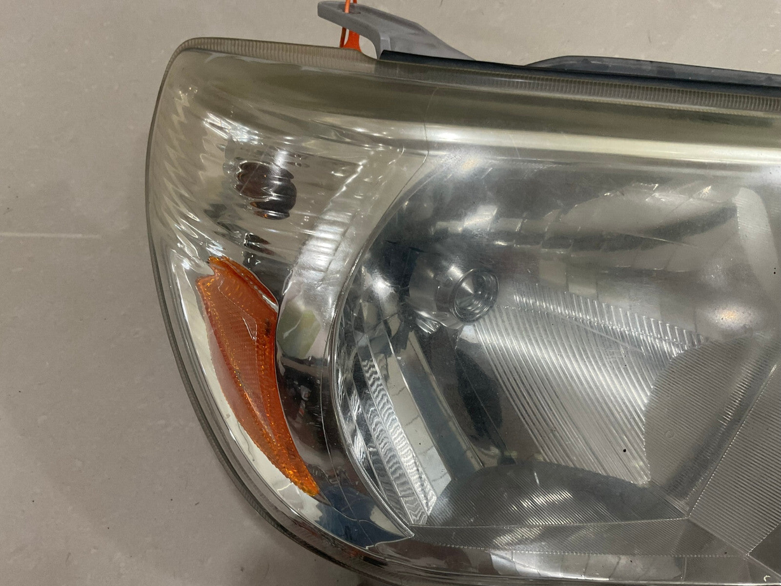 Headlight Damaged Right Passenger RH 2012-2014 Toyota Camry SAHR15PP2Y2+09 OEM