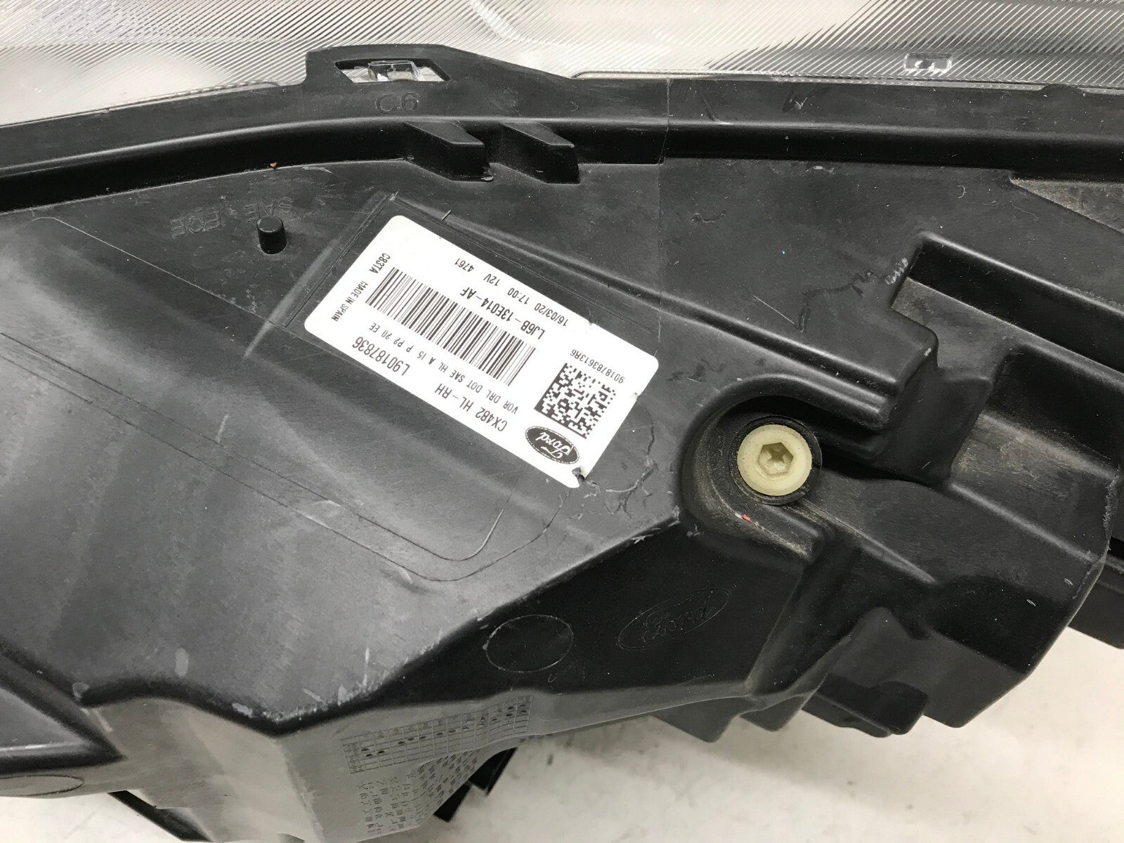 Headlight Damaged LED Passenger RH Ford Escape 2020 2021 LJB6-13E014-AF OEM