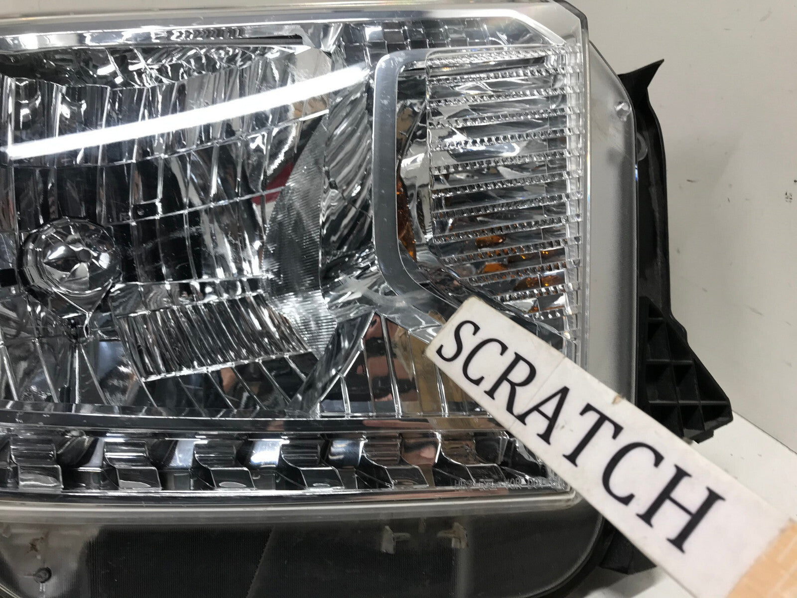 Headlight Damageds Signal Right Passenger RH Toyota Tundra 2014-2017 OEM3