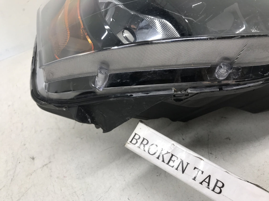 Halogen Headlight Damaged RH Right Dodge grand Caravan 2011-20 68206500AD OEM