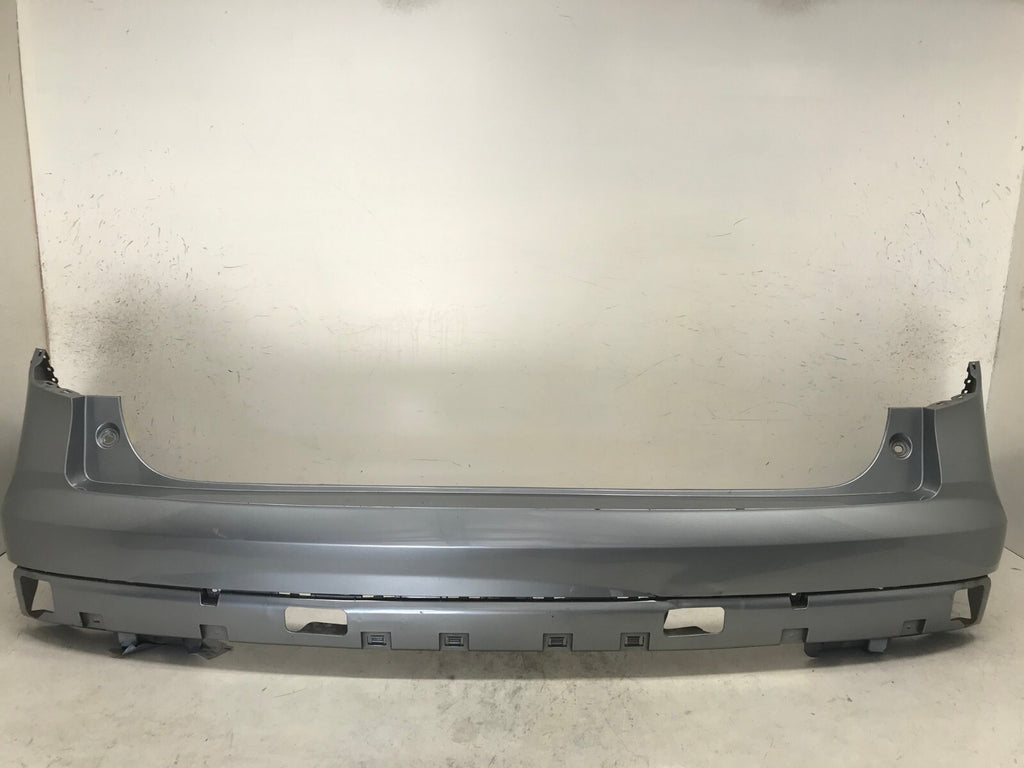 Rear Bumper Cover Silver Honda Pilot EX/LX/EX-L 2016-2018 71101-TG7-A000 OEM