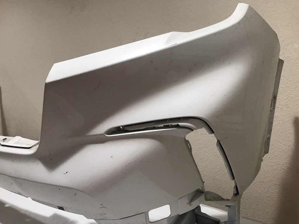 Front Upper Bumper Cover White Honda Pilot 2023-2024 71101-T90-A000 OEM