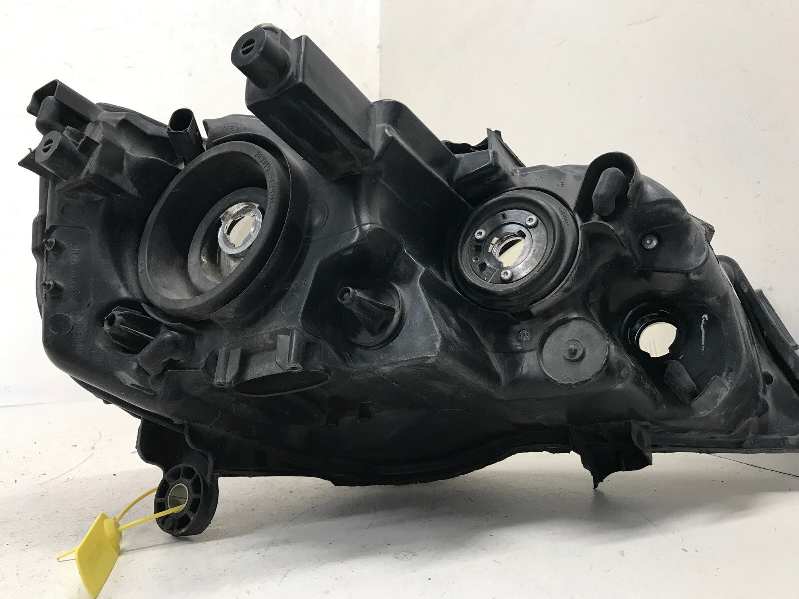 Headlight Damaged Left Driver LH Dodge Grand Caravan 2011-2019 05113337AF OEM
