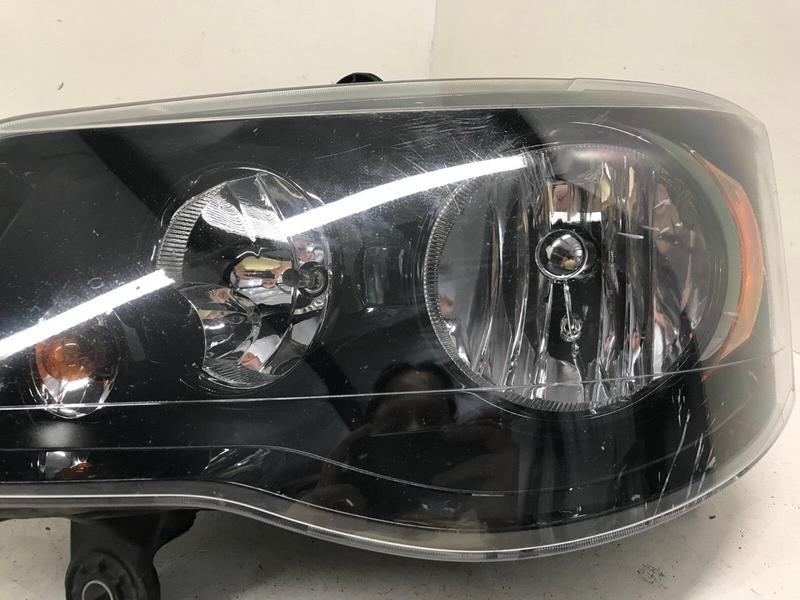 Headlight Damaged Driver LH 11-18 Dodge Grand Caravan 14-2016 Town & Country OEM