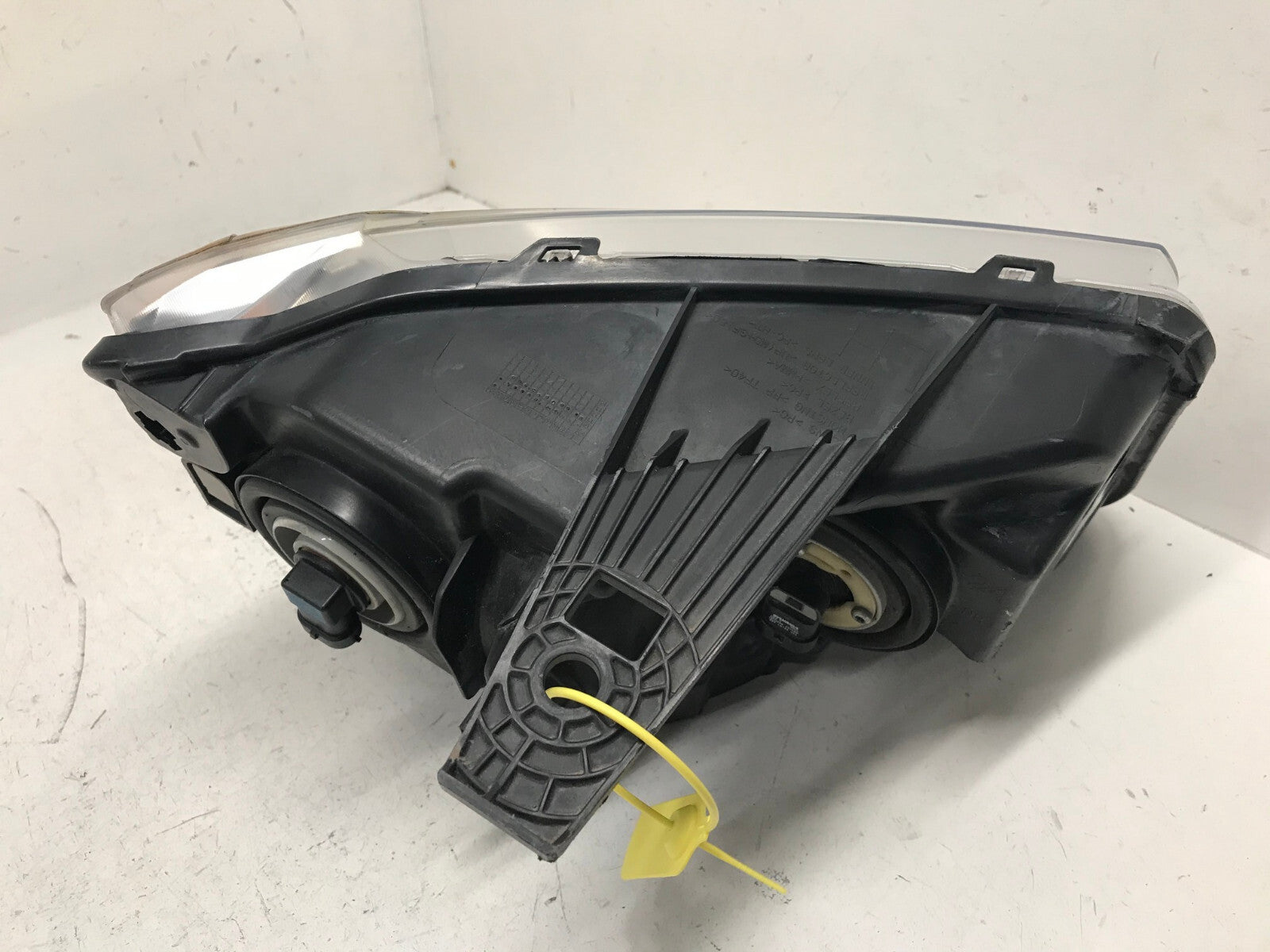 Headlight Damaged Left Driver LH Jeep Grand Cherokee 2011-2012 55079379AE OEM