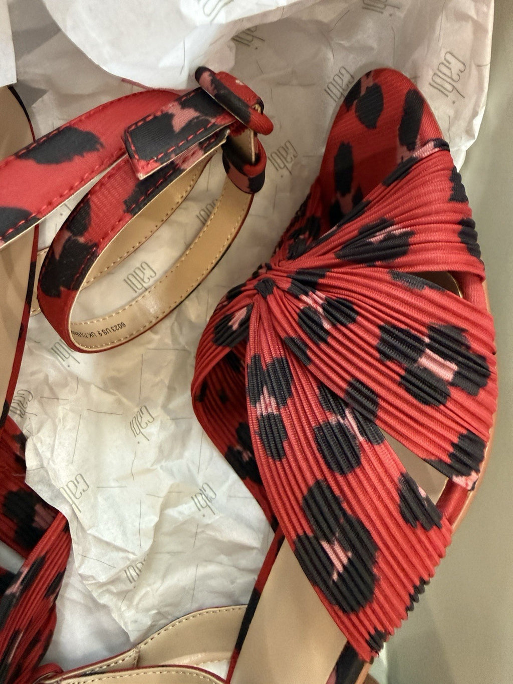 NWB Cabi Red Leopard Print Siren Block Heel Ankle Strap Heel Sandals Size 9