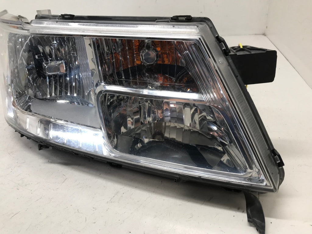 Headlight Damaged Right passenger RH Dodge Journey 2009-2022 05116288AD OEM