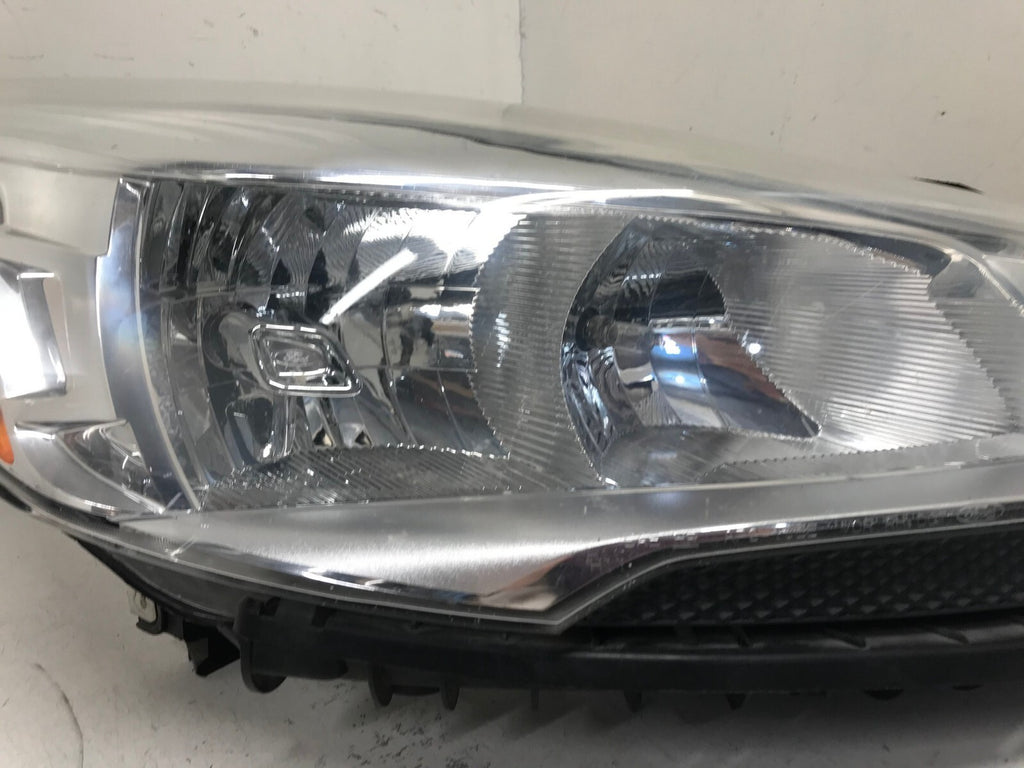 Headlight Damaged Halogen RH Right Ford Escape SE 2013-2016 CJ54-13W029-A OEM