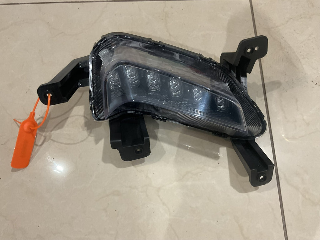 Daytime Running Light RH Passenger Hyundai Elantra Sedan 2017 2018 CAPA