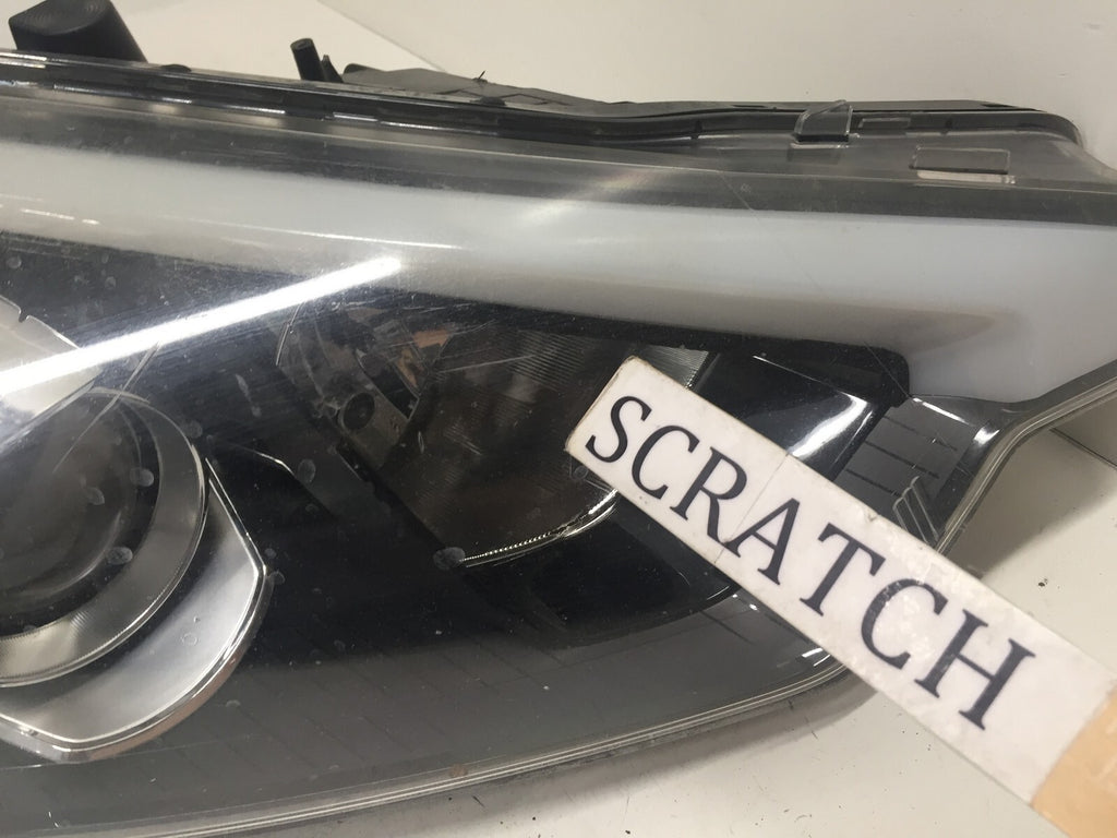 Xenon Headlight Damaged Lamp Right Passenger RH Kia Forte 2014-2016 92102-A7 OEM