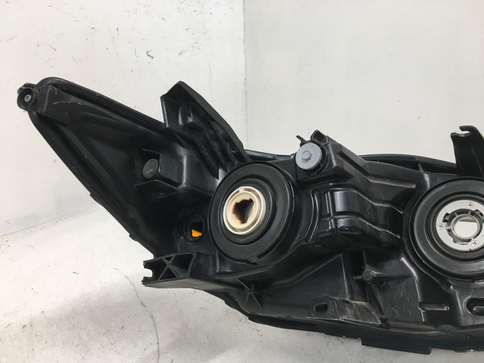Headlight Damaged Left Driver LH Halogen Toyota Camry 2015-2017 OEM2