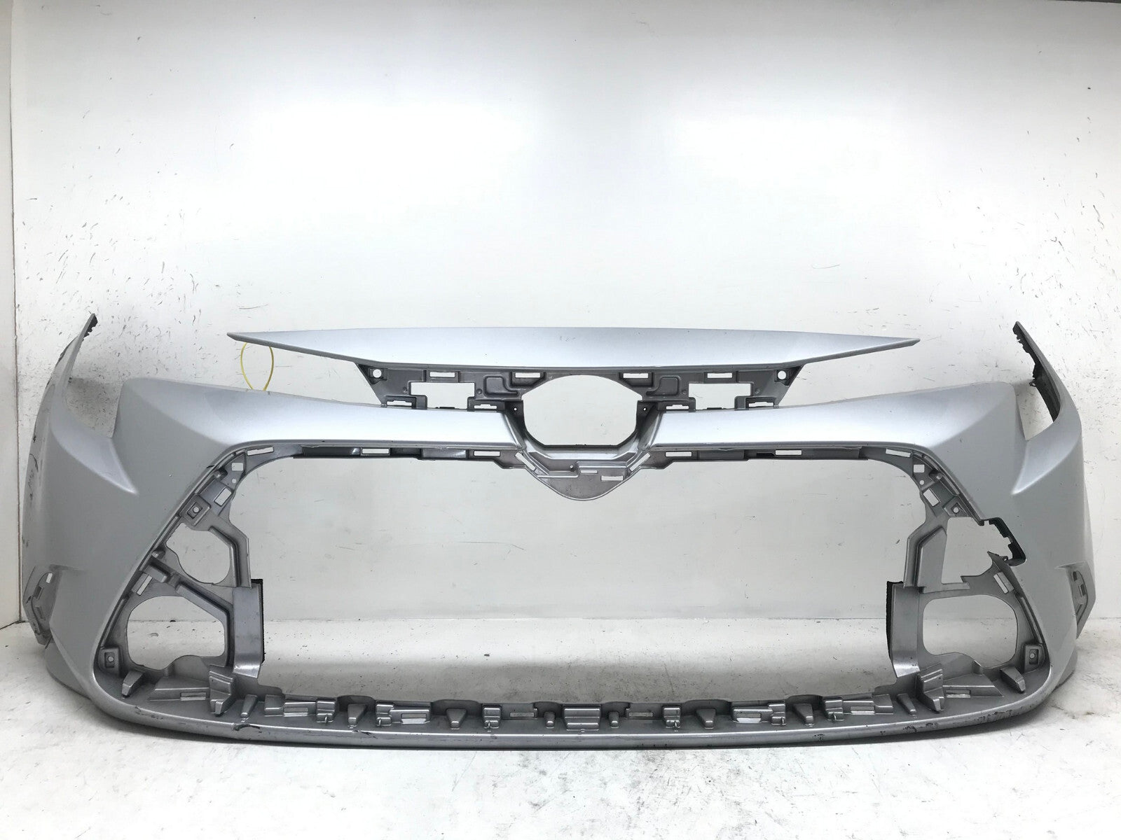 Front Bumper Cover Toyota Corolla Sedan L/LE/XLE/Hybrid Gray 2020 2021 OEM5