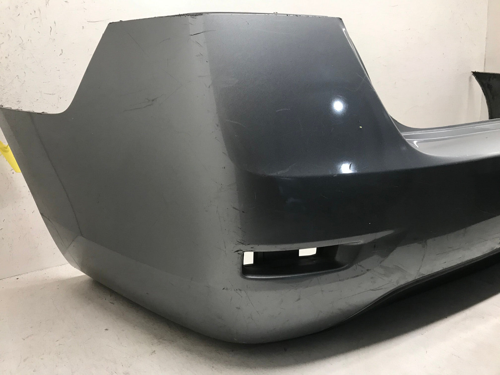 Rear Bumper Cover Gray Nissan Sentra SR/SR Turbo 2016-2018 85022-3SH0H OEM