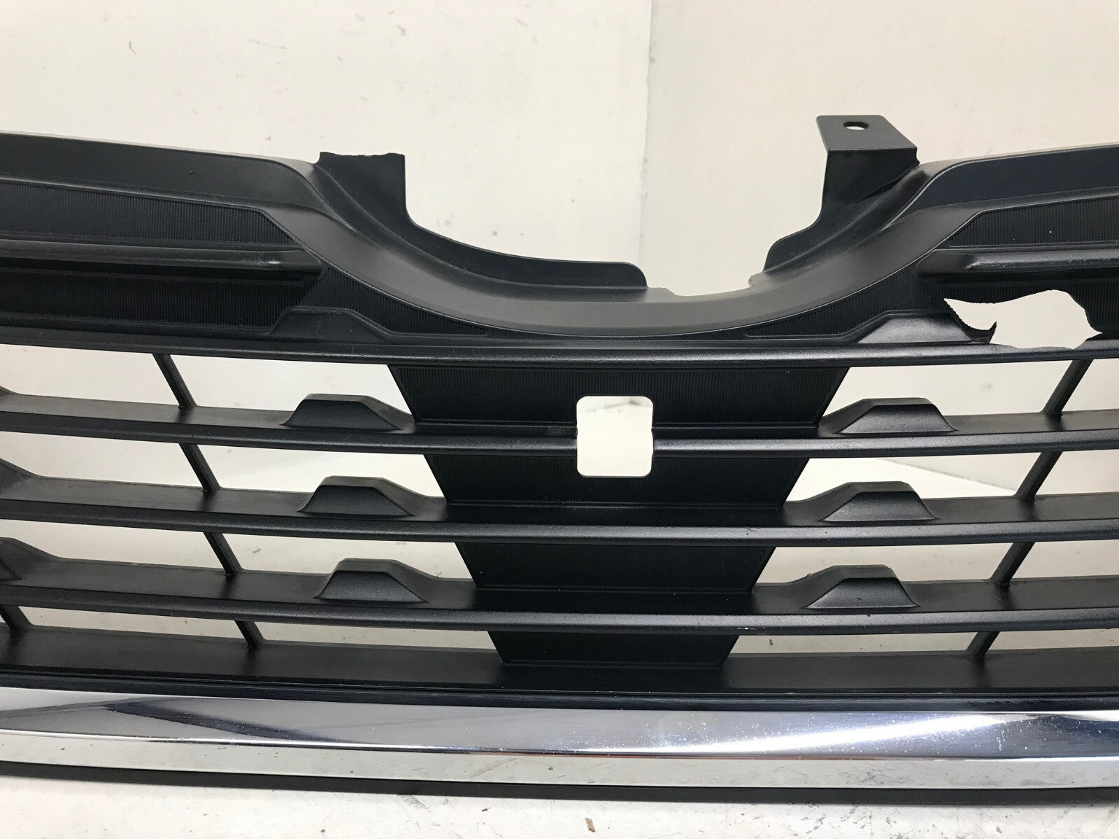 Grill Grille Subaru Forester 2019-2021 91122SJ020 OEM