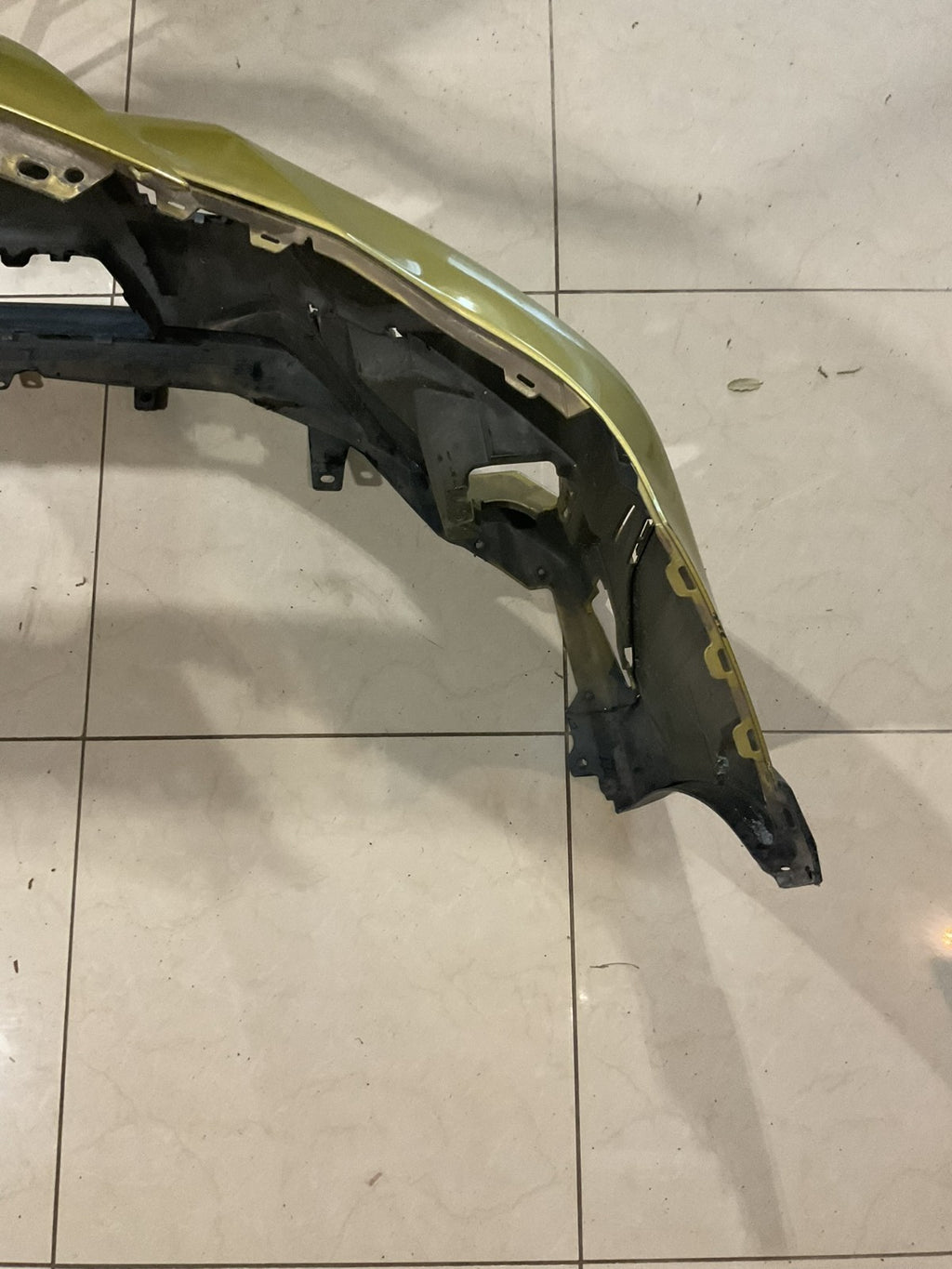 Front Bumper Cover Green 2021-2023 Subaru Crosstrek Sport 57004fl040 OEM