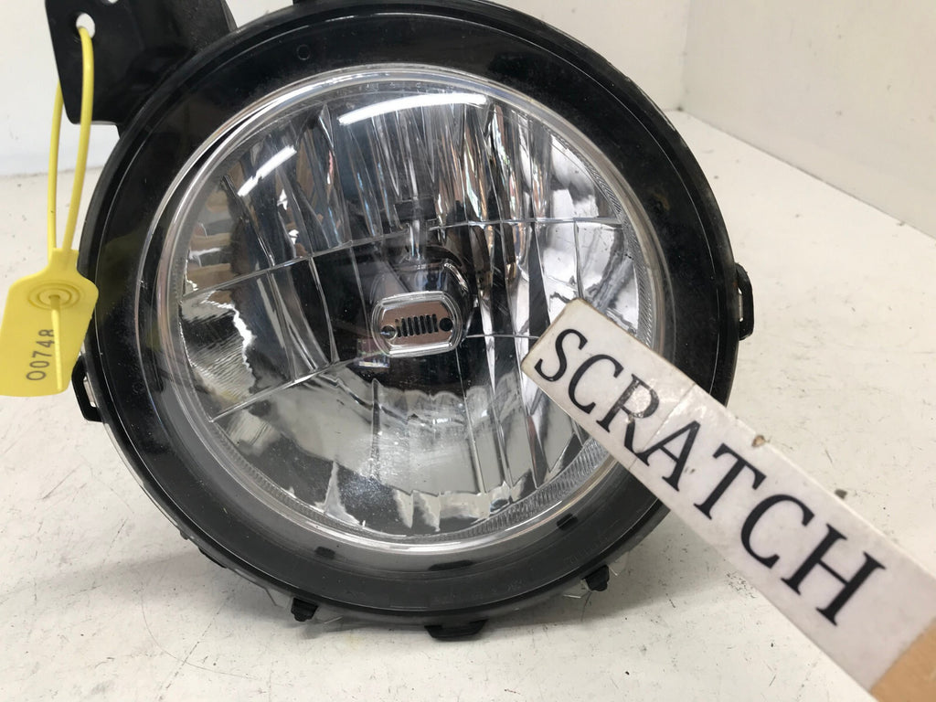Headlight Damaged Passenger Right RH Jeep Gladiator 2018 - 2021 55112872AG OEM