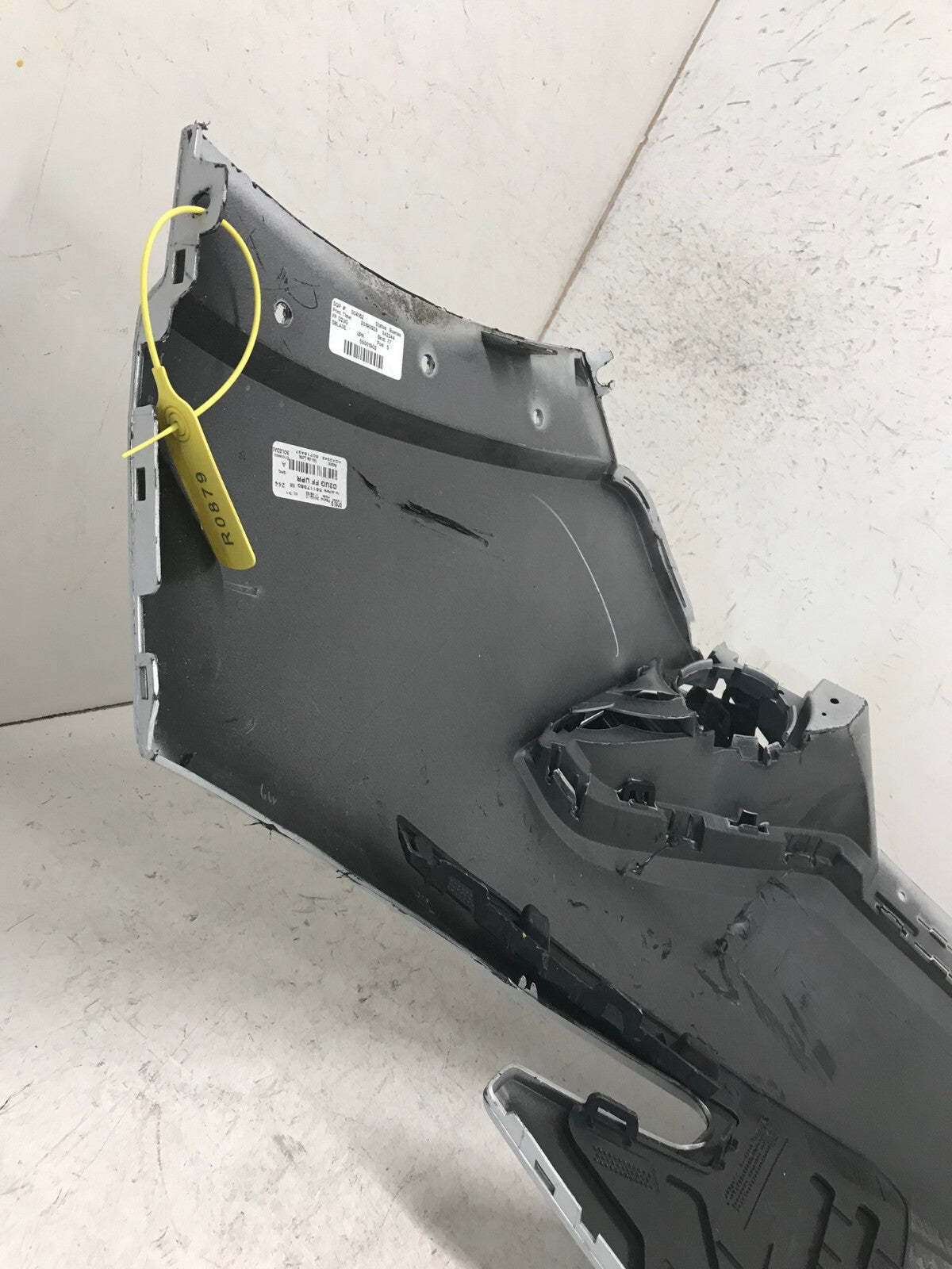 Front Bumper Cover Silver 2018-2021 GMC Terrain 1.5L 1.6L 2.0L 84248517 OEM
