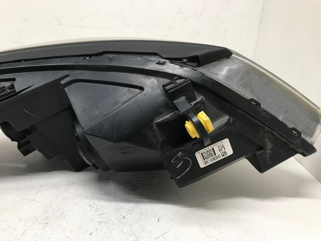 Headlight Damaged Left LH Driver 2013-2017 Chevrolet Traverse 23402604 OEM
