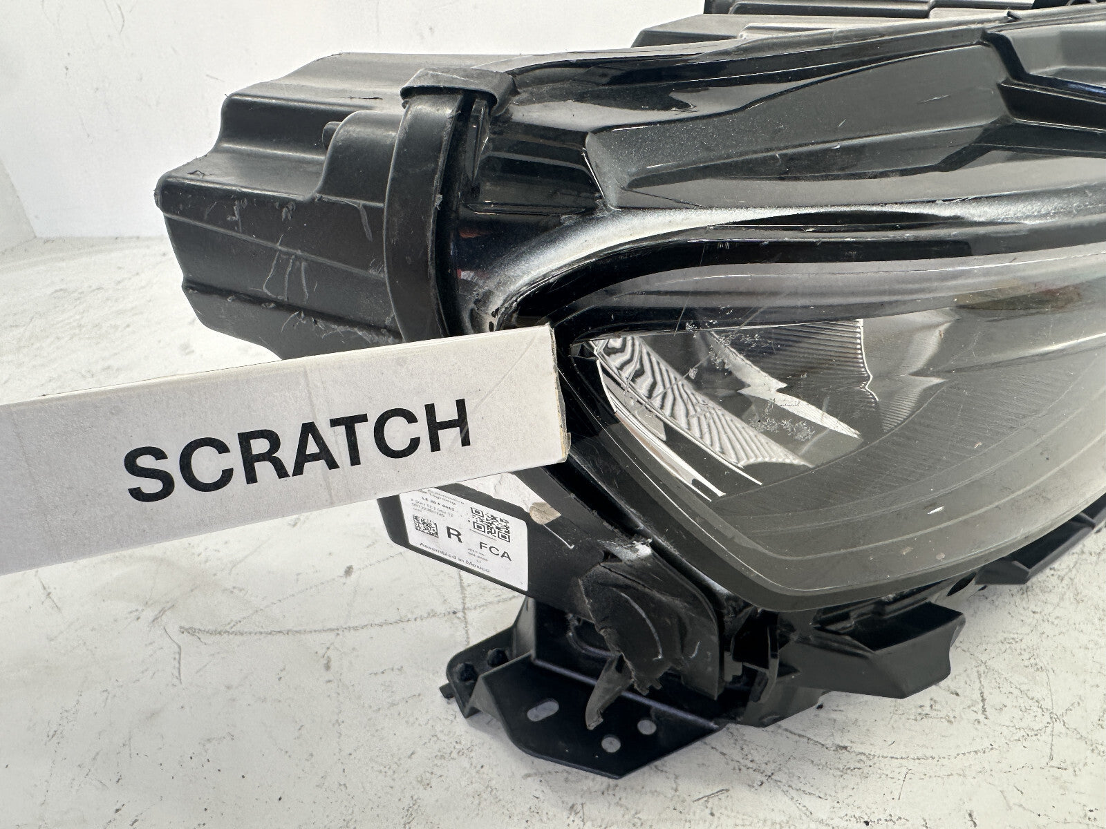 Headlight Damaged Right Passenger RH 21-2024 Jeep Grand Cherokee 68376992AE OEM