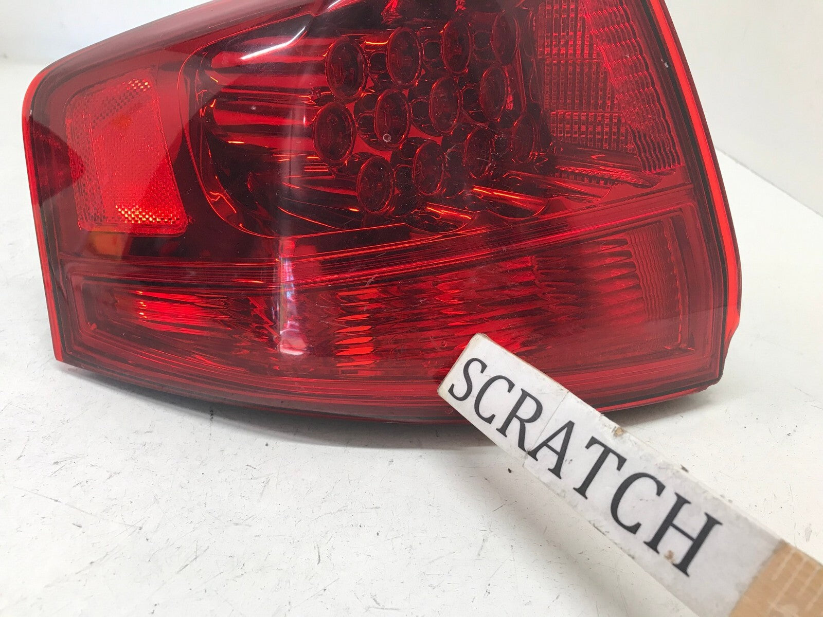 Tail light Damaged LH Driver 07-09 Acura MDX 33551-STX-A01 OEM
