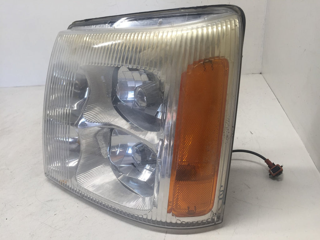 Headlight Damaged Driver Left LH Cadillac Escalade EXT 2003-2006 21995477 OEM