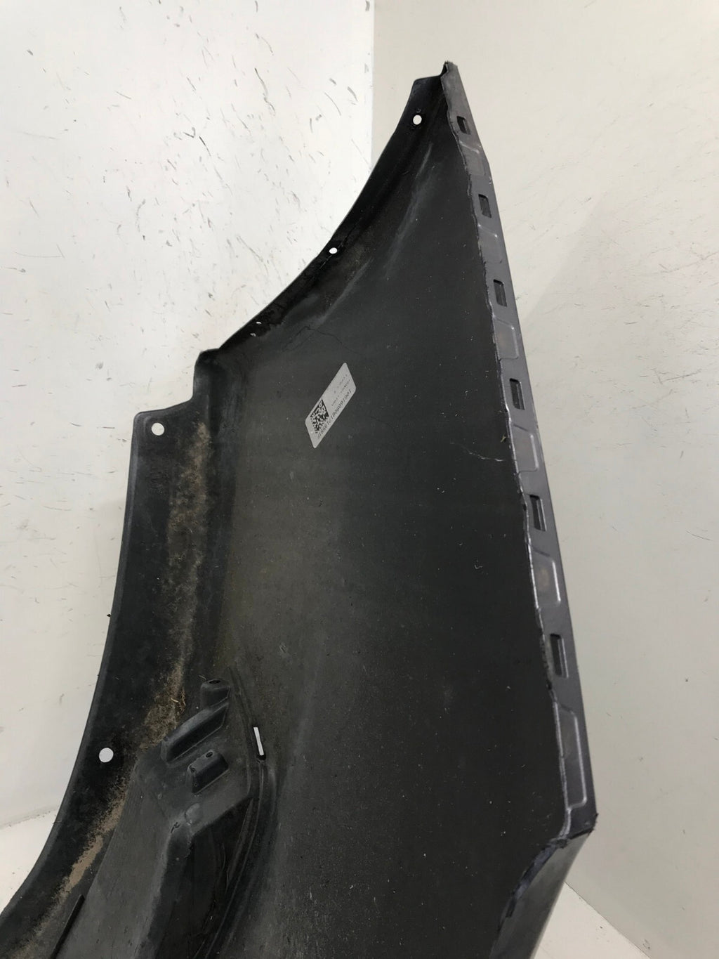 Rear Bumper Cover White Honda Civic EX/LX/Touring 2016-2018 71501-TBA-A010 OEM