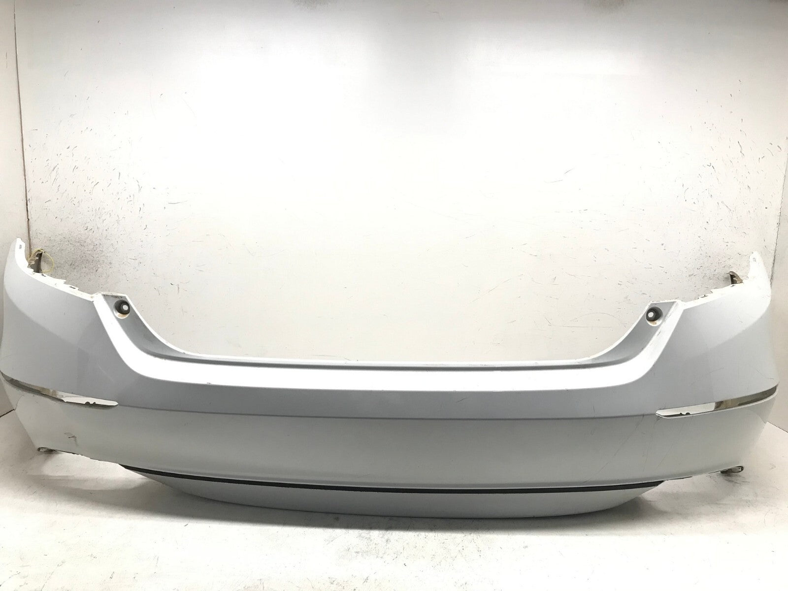 Rear Bumper Cover White 18-2020 Honda Accord LX/Hybrid/Sport 71501-TVA-A000 OEM