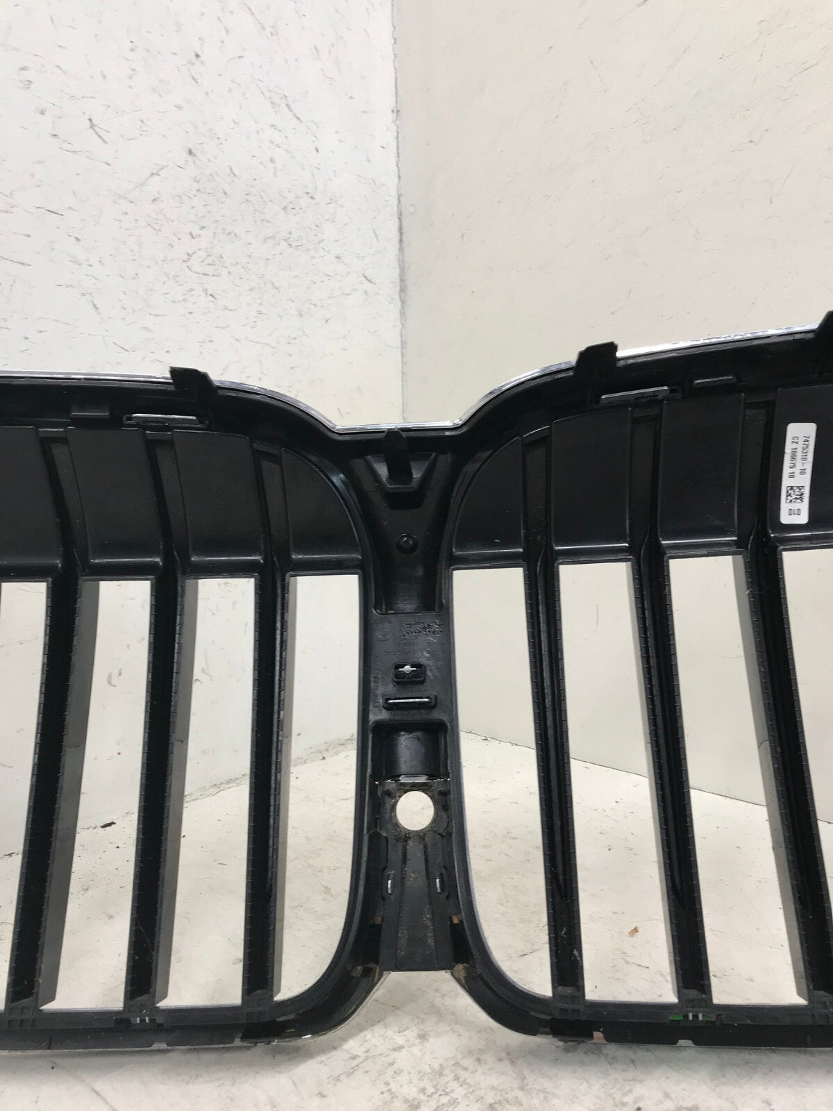 Grille Grill BMW G11 G12 730d 730dX 730i 730Ld 730LdX 730Li 51138494817 OEM