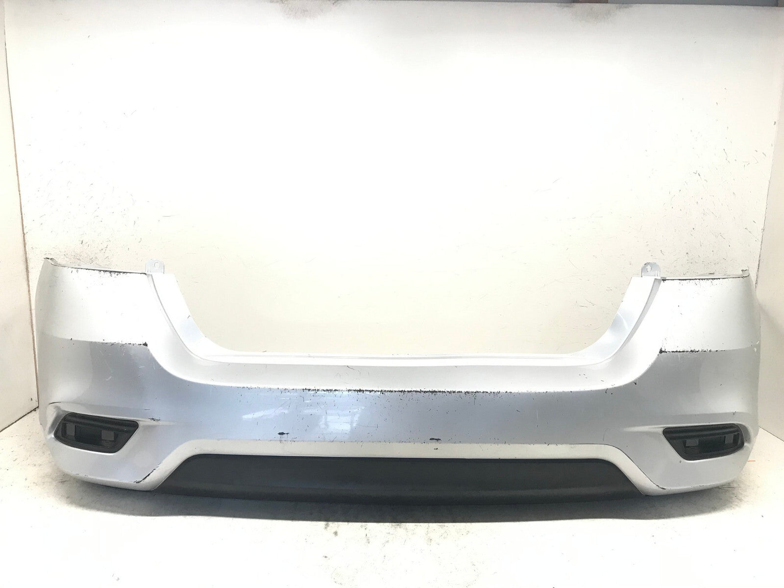 Rear Bumper Cover Silver 2016-2019 Nissan Sentra S/SL/SV/FE-S 85022-3YU0H OEM