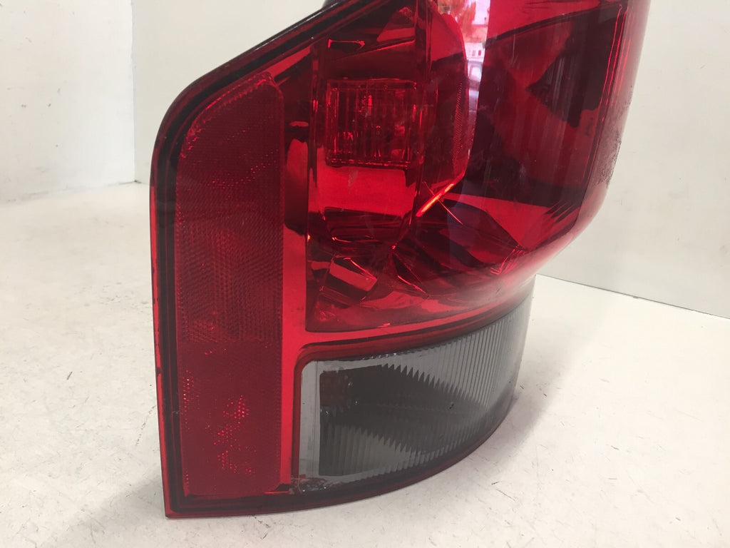 Taillight Damaged Tail Lamp Passenger Honda Element 03-08 33501-SCV-A11 OEM