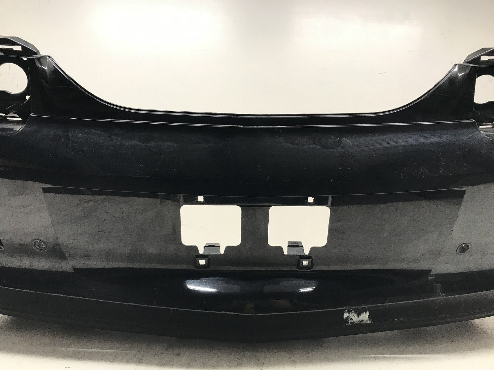 Rear Bumper Cover Chevy Camaro LT/LS/SS 2010 2011 2012 2013 22766177 OEM
