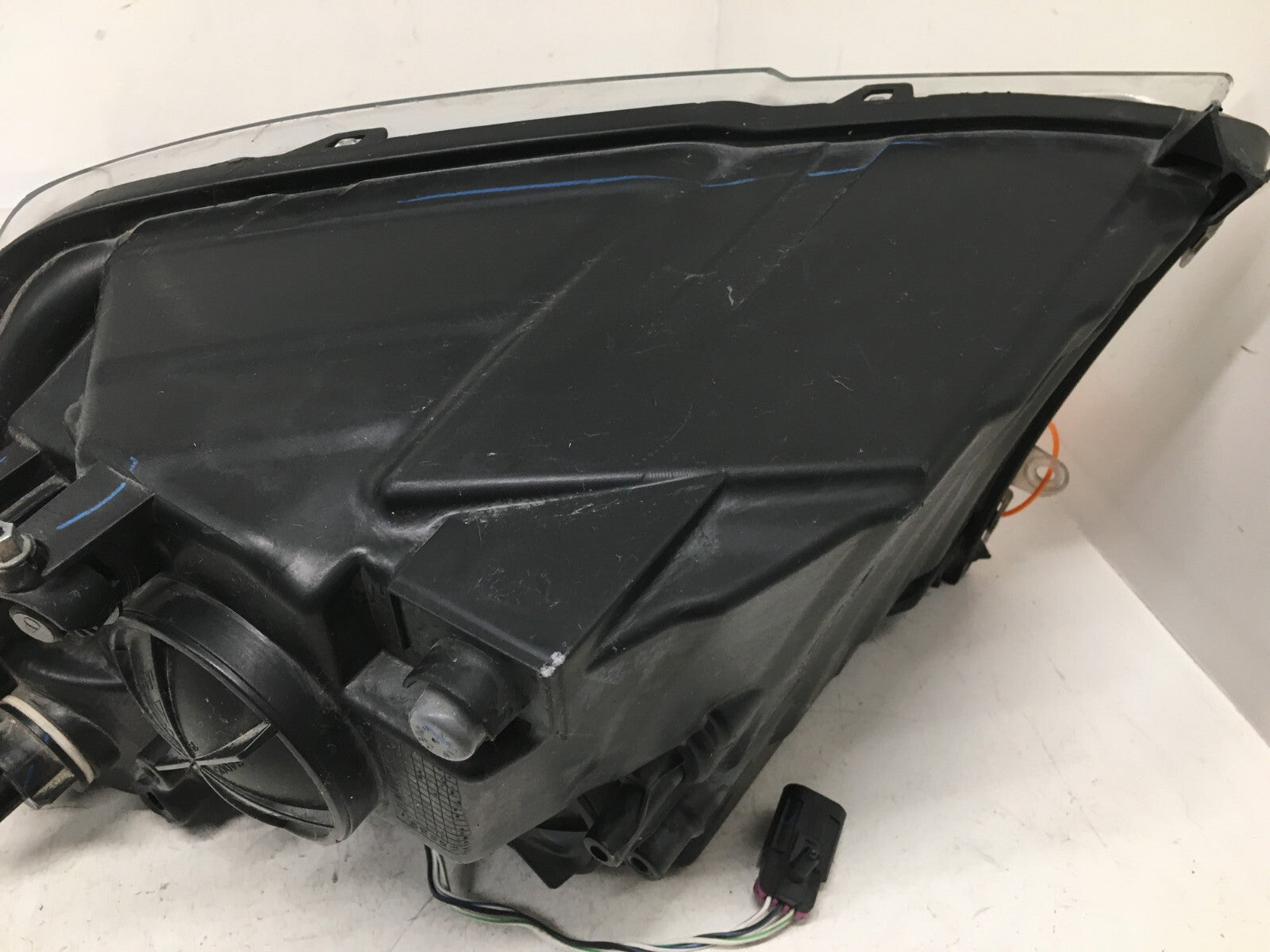 Halogen Headlight Damaged Left Driver LH Dodge Ram 2009-2018 68001485AC OEM