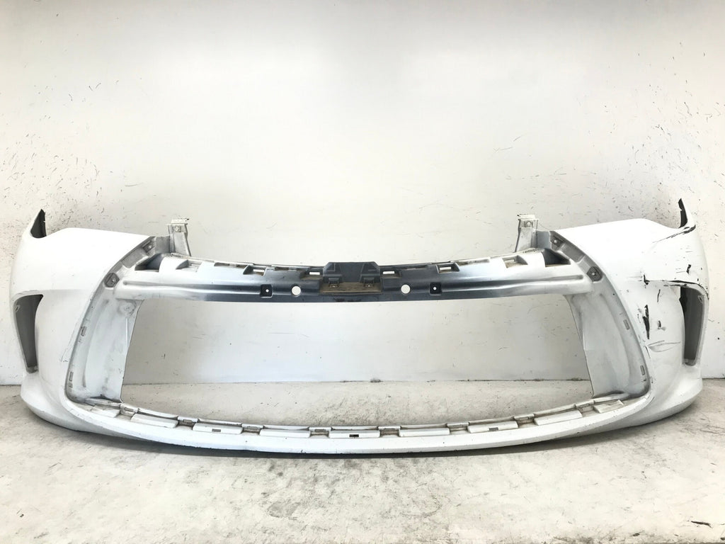 Front Bumper Cover White 15-17 Toyota Camry LE/XLE/SE/XSE/Hybrid 52119-06A50 OEM