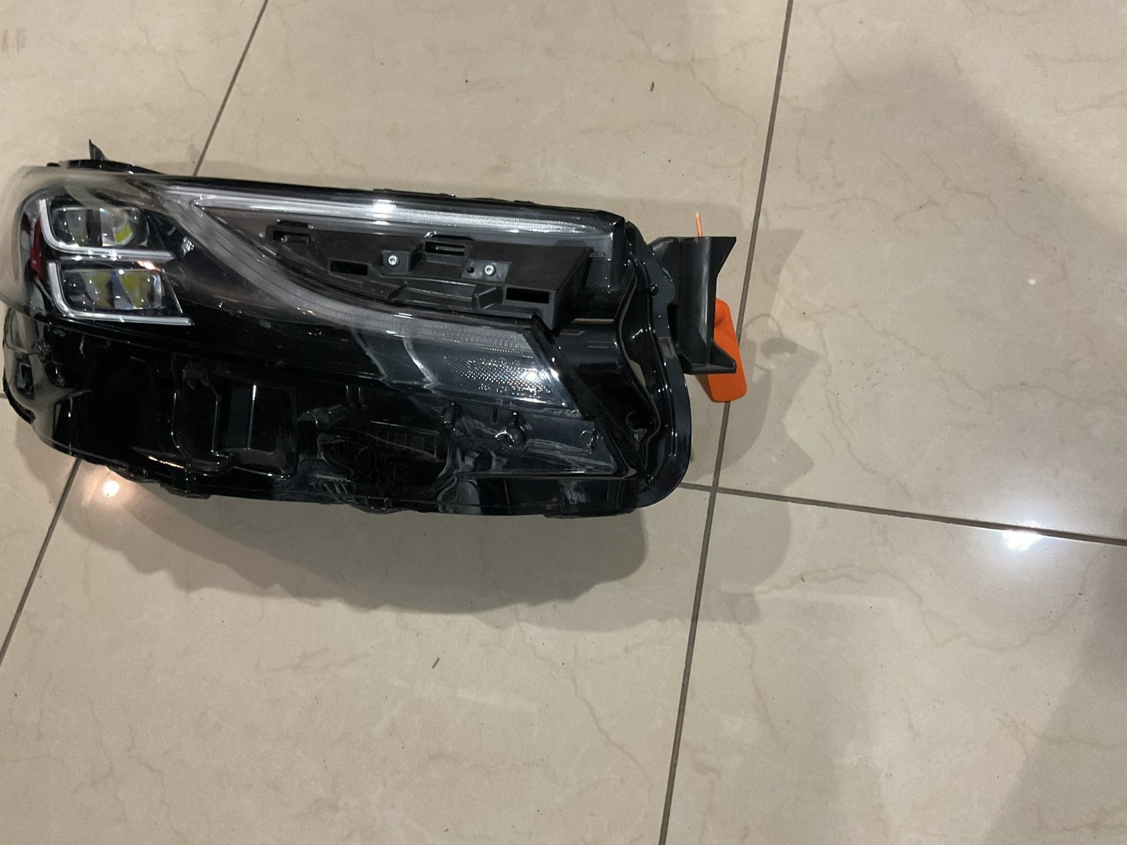 Headlight Right Passenger RH 2024 2025 Toyota Camry LE SE CAPA