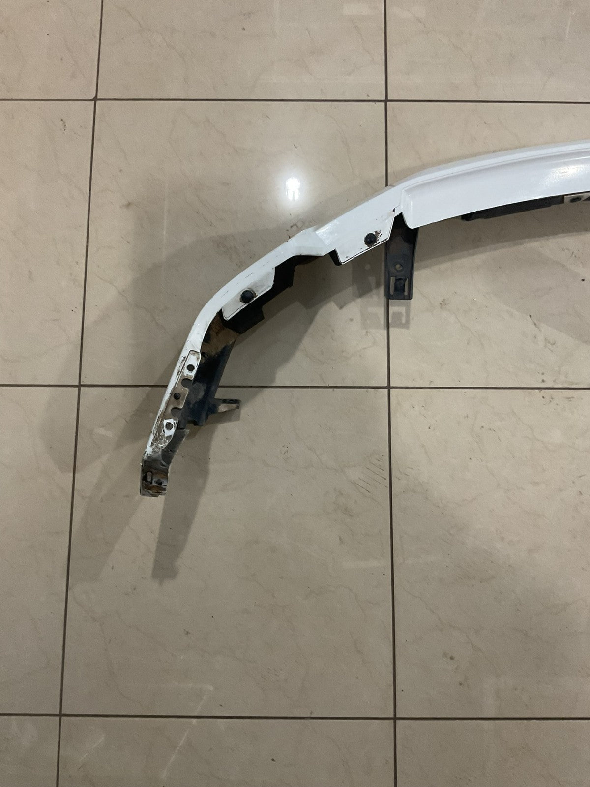 Front Upper Bumper Cover White 2009-2014 Ford F150 9l34+17e857 OEM