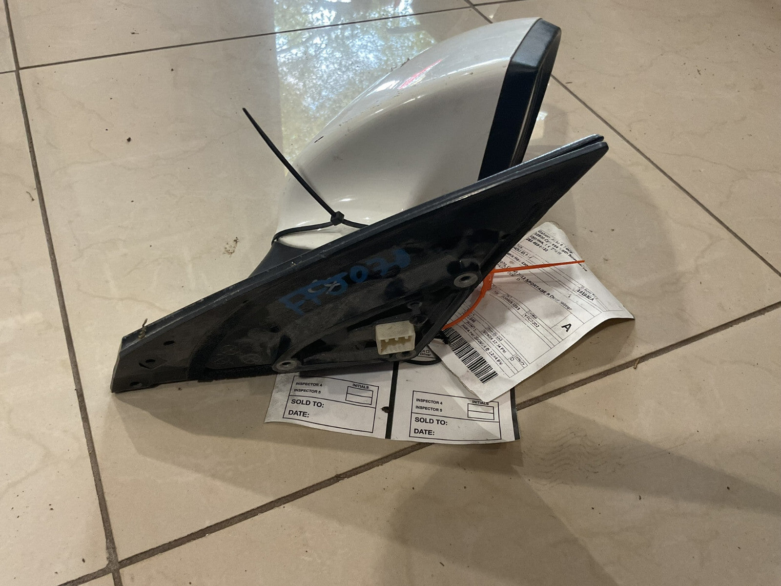 Mirror Left Driver LH White 2011-2016 Kia Sportage CAPA