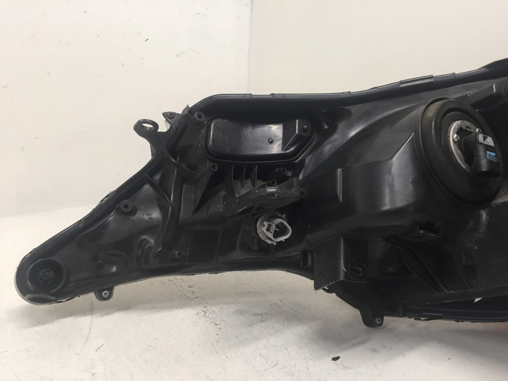 Headlight Damaged Lamp Passenger Right RH Toyota RAV4 2013-2015 OEM