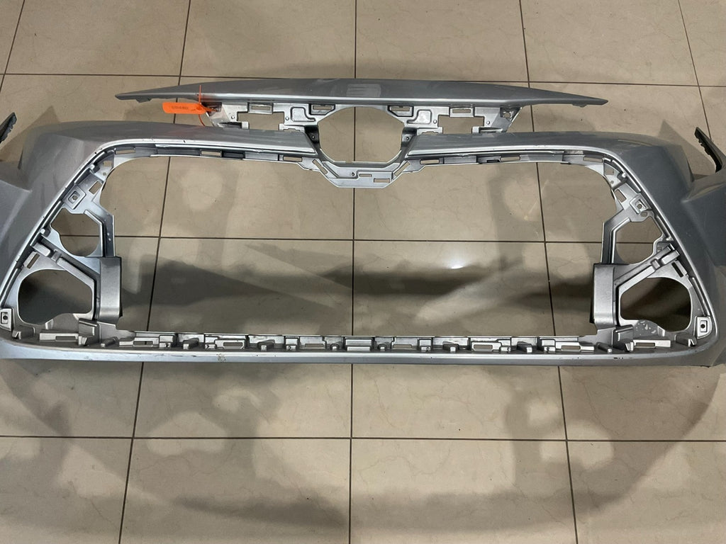 Front Bumper Cover Silver 2020 2021 Toyota Corolla LE XLE 52119+02n91 OEM
